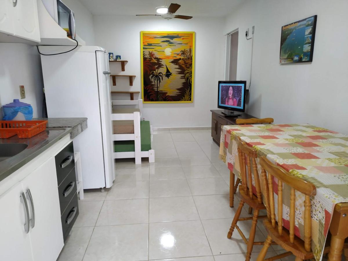 Residencial Praia Bombas 봄비나스 외부 사진