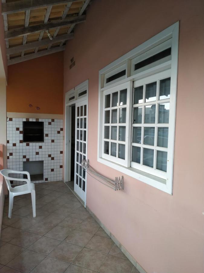 Residencial Praia Bombas 봄비나스 외부 사진